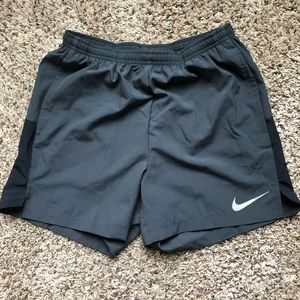 Men’s Nike Shorts NWT, size Medium
